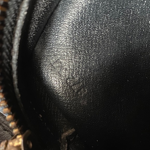 Authentic Louis Vuitton crossbody ❌SOLD❌ - Picture 16 of 16